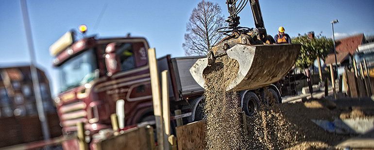 VEKS Distribution, fjernvarmeanlægsarbejde